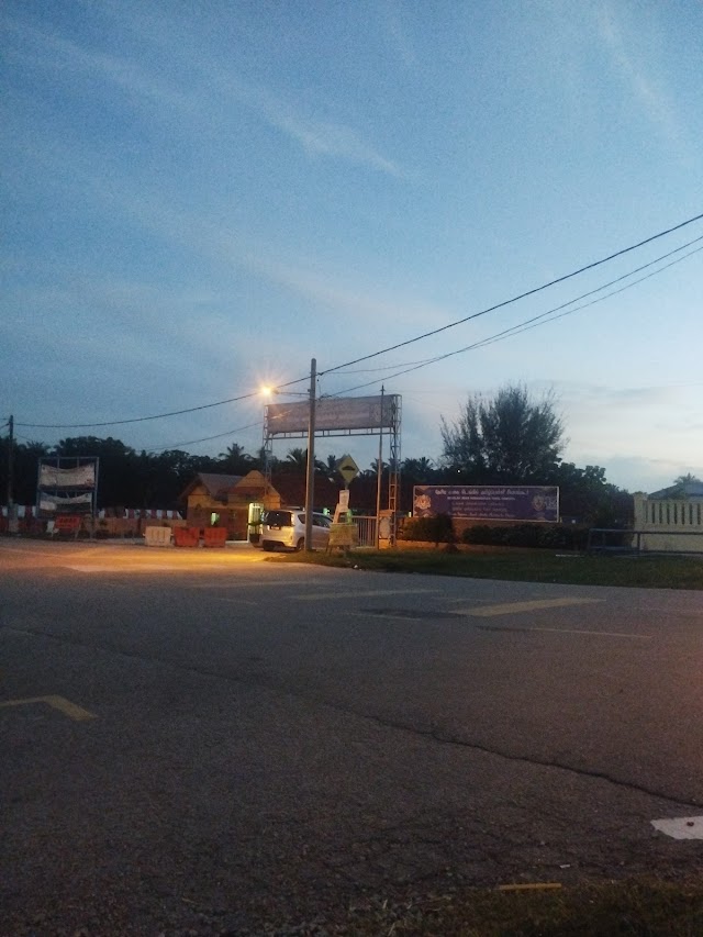 SJK(T) DENGKIL photo 3