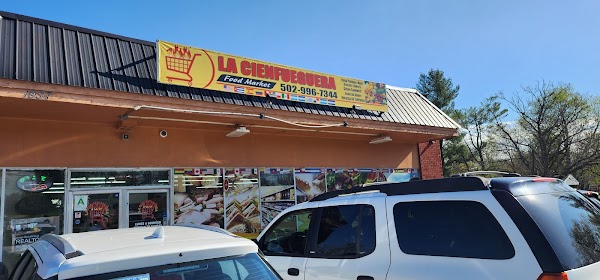LA CIENFUEGUERA FOOD MARKET exterior