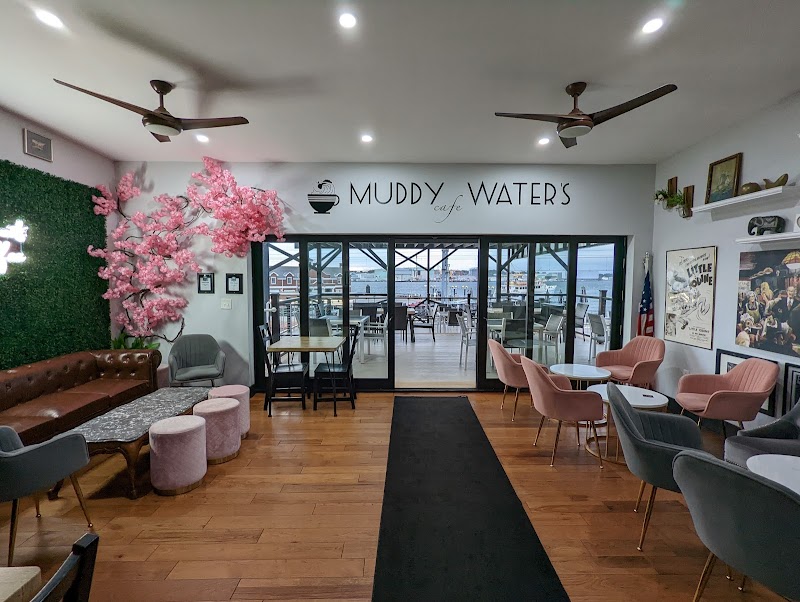 Muddy Waters Cafe photo 1