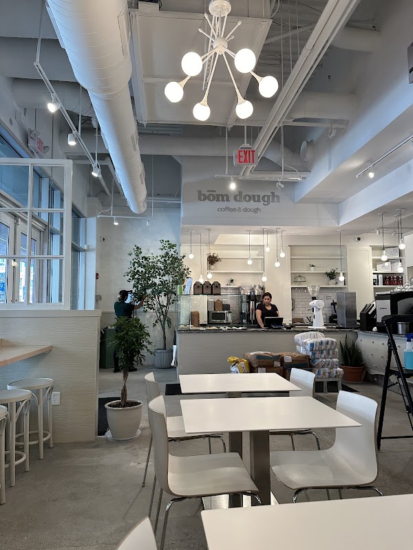 bōm dough cafe – lechmere