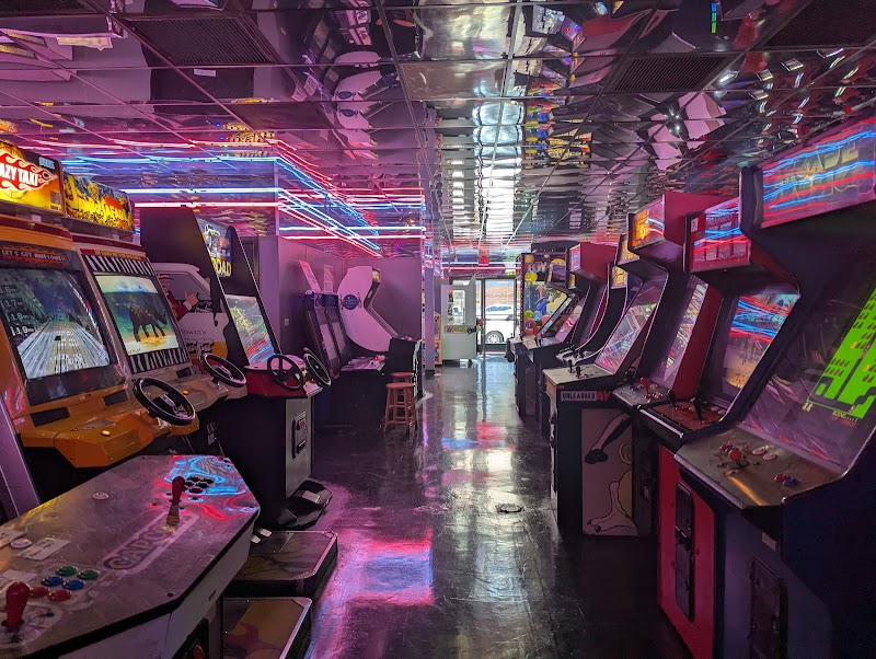 Family Arcade LA/ Family Amusement Corporation — Video Arcade in Los Angeles