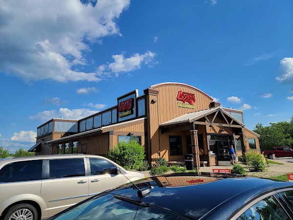 LOGAN'S ROADHOUSE exterior