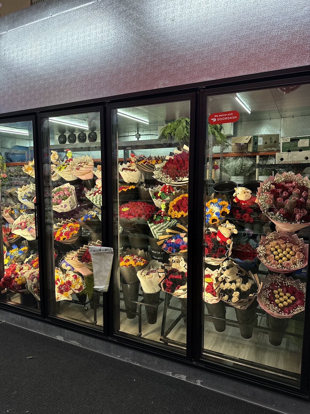 Mia Flower Shop: Google Places image 1