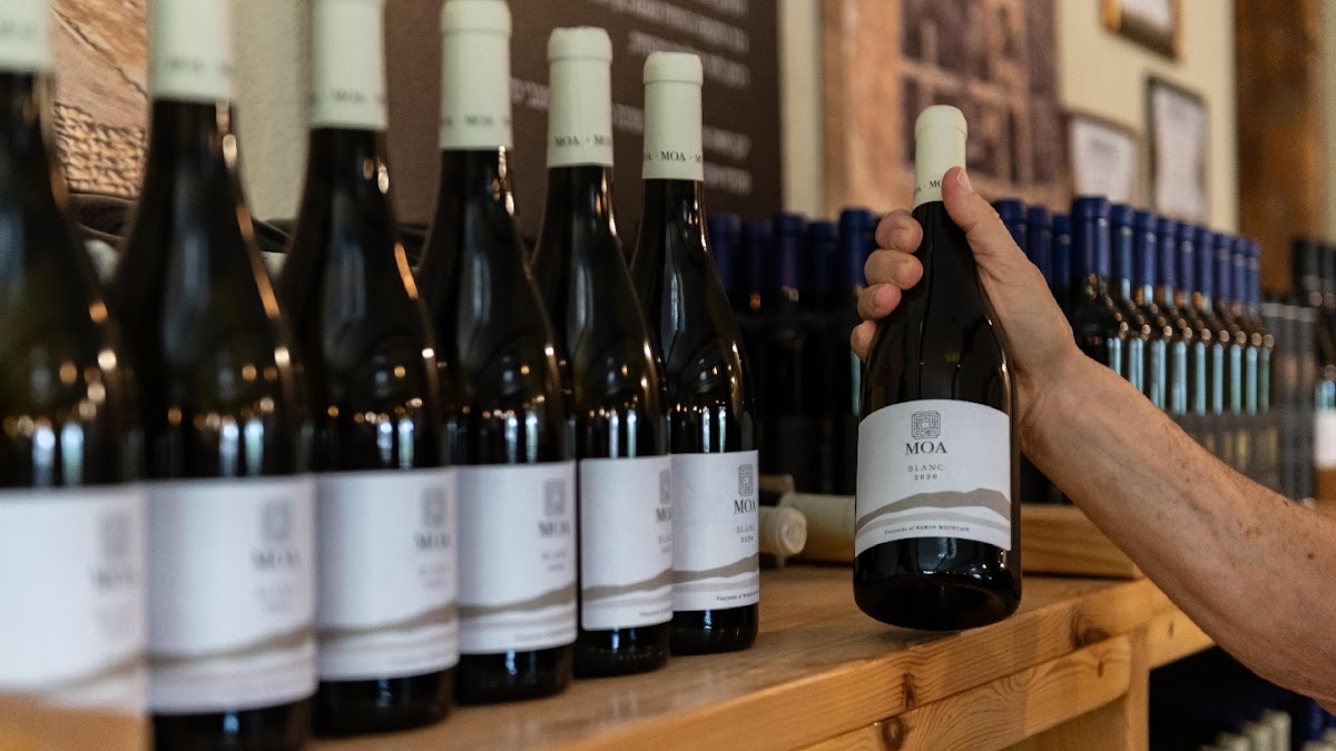 Moa Winery