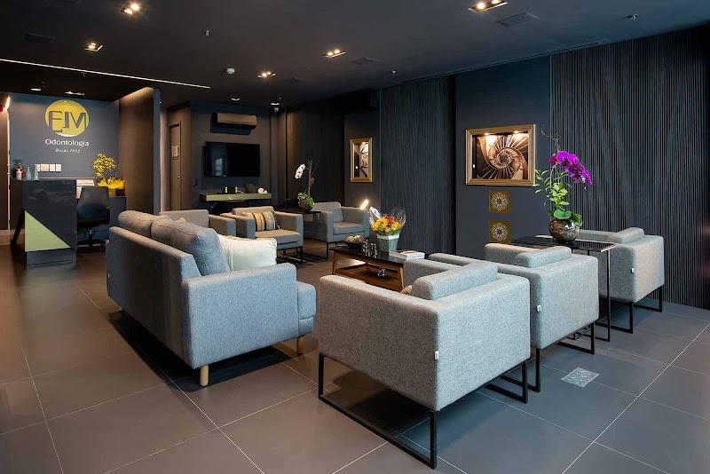 EM Odontologia - foto 2