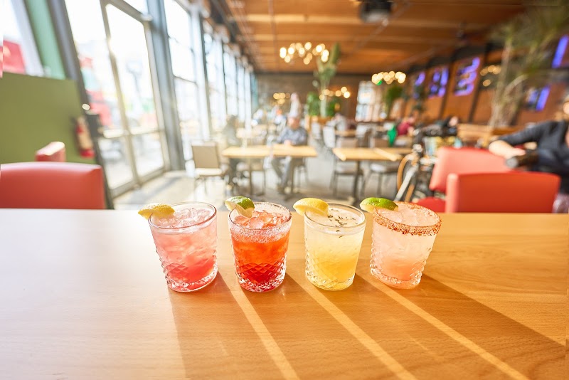 The Heist Bar & Food Carts interior