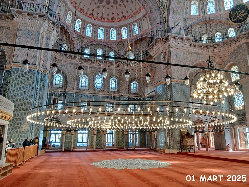 Yeni Mosque photo 4