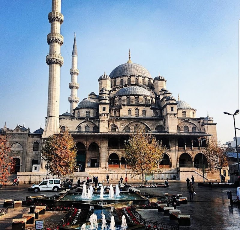 Yeni Mosque photo 6