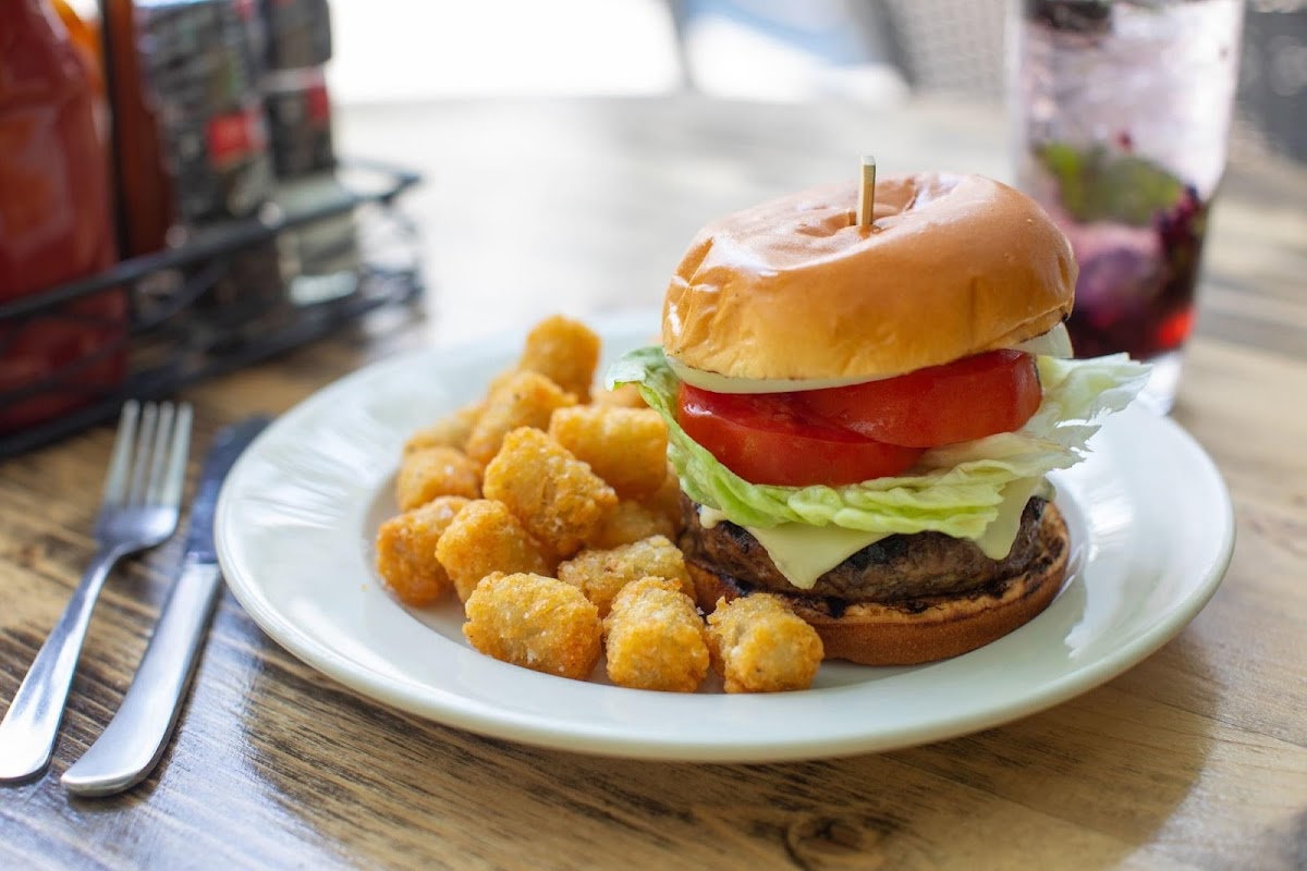 Mainland Container Co. Kitchen & Bar photo 2