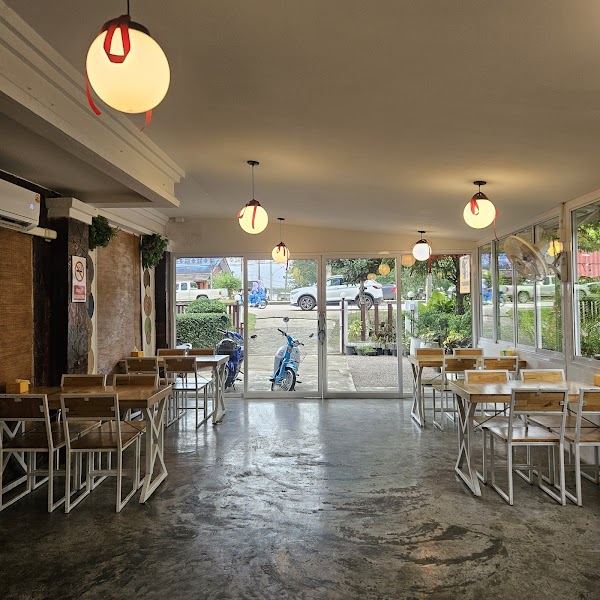 Cher Cheeva Sadao - Photo 1