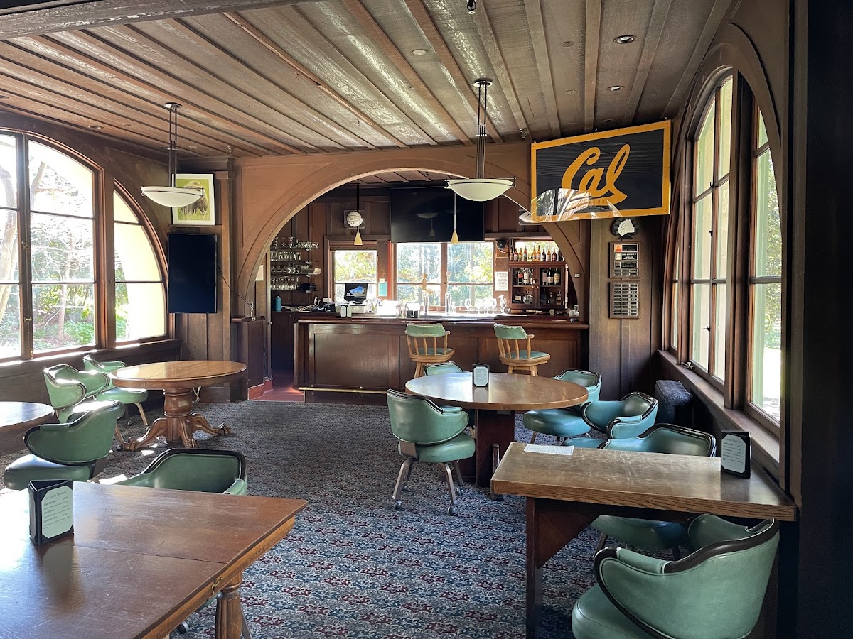 The Faculty Club: Google Places image 4