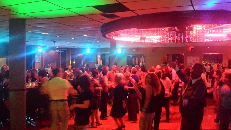 DJ Chris Fiore Entertainment