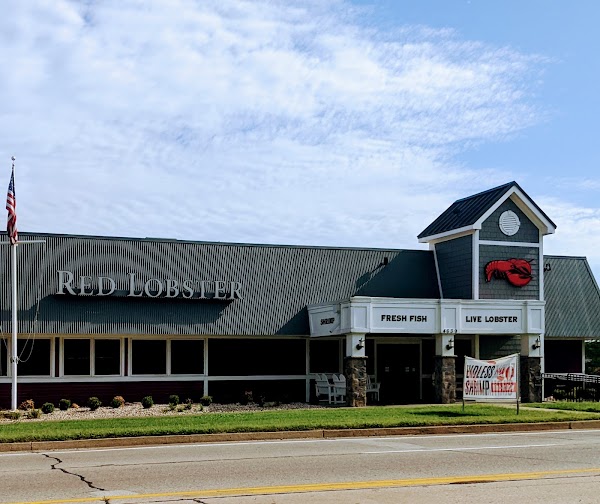 RED LOBSTER exterior