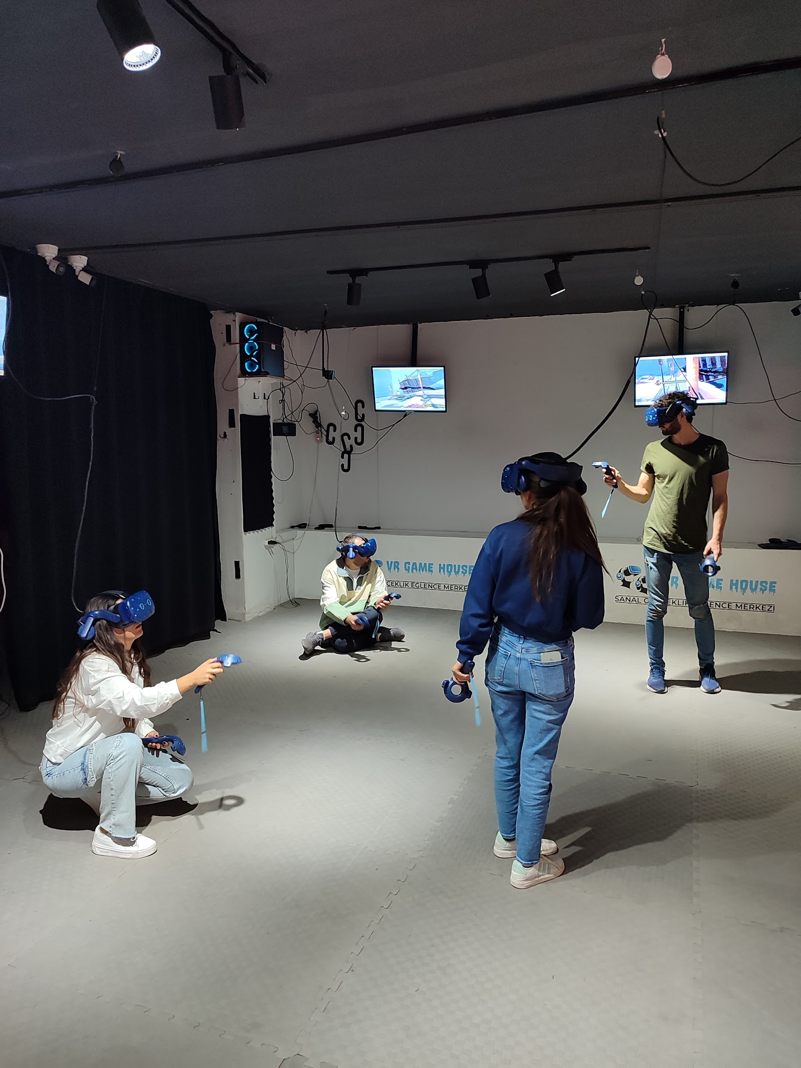 VR Game House mekanı