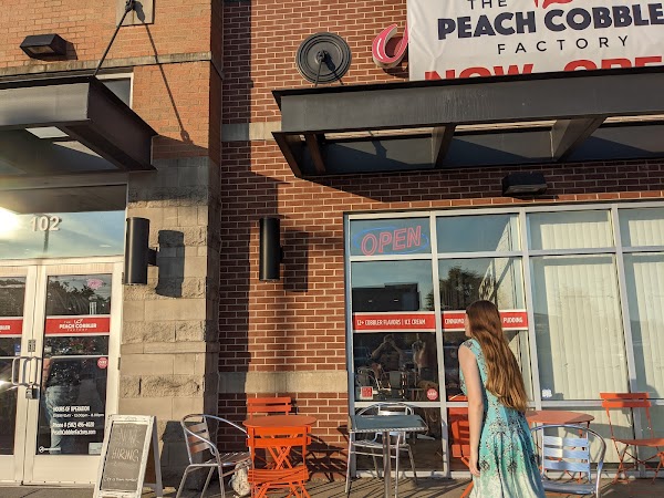 CARTER'S COBBLER CAKES exterior