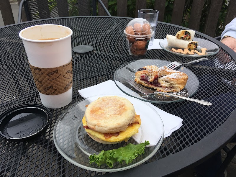 Pacific Grind Cafe photo 2