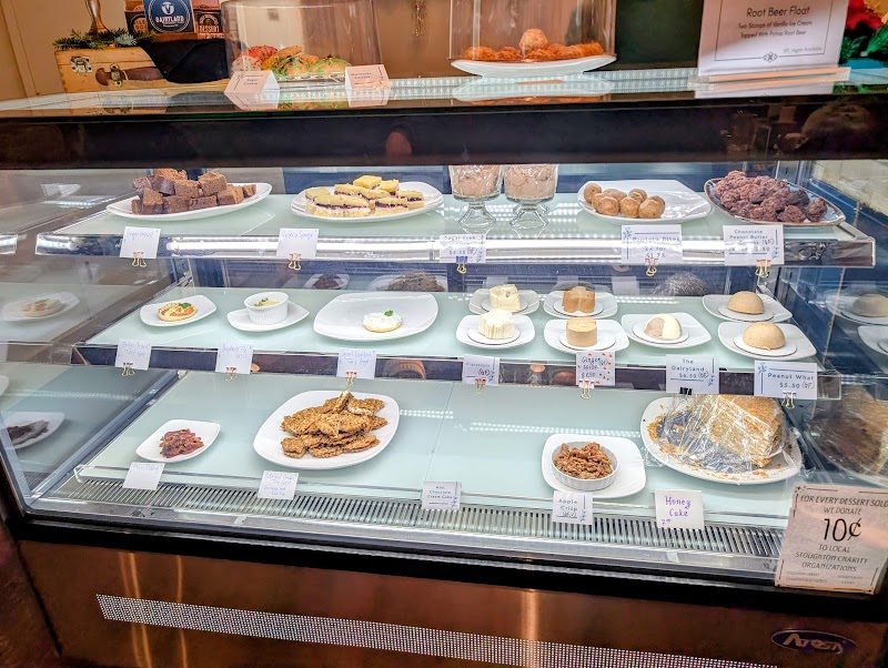 Dairyland Dessert Cafe photo 3
