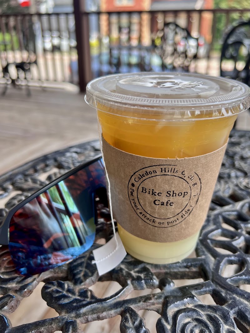 Bike Shop Cafe photo 2