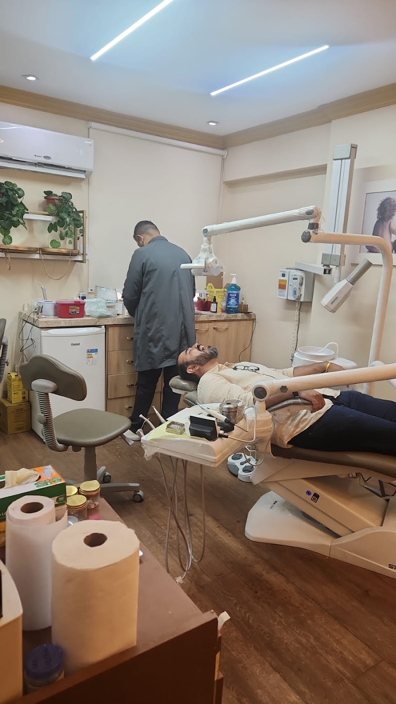 dra valeria oliveira - foto 2