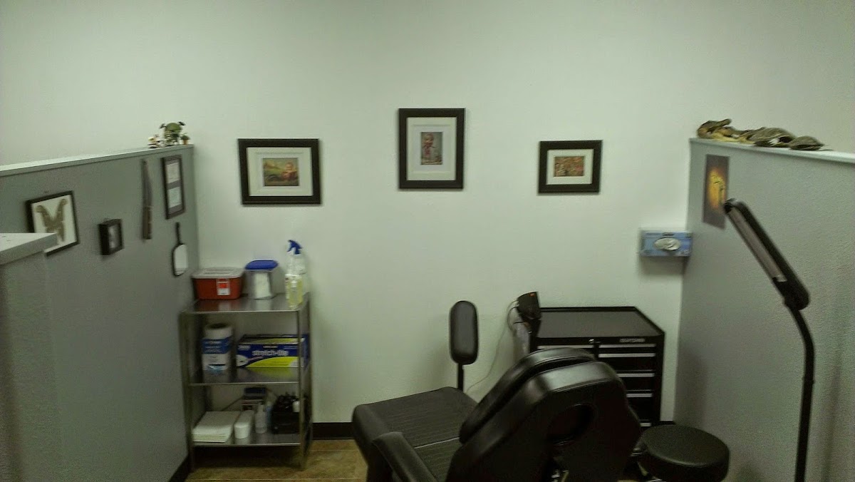 Destination Ink - Tattoo and Body Piercing tattoo work — photo 3