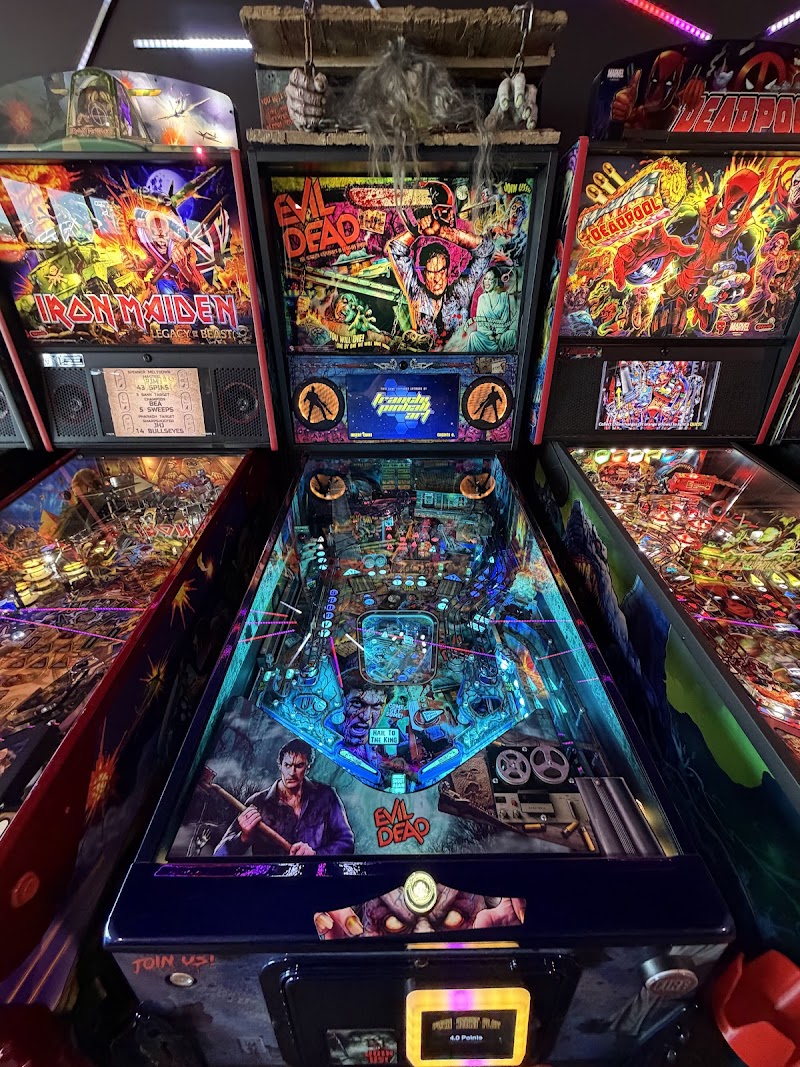 PUSH START PLAY Family Entertainment Center photo 3