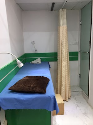 Dr. Varshney's Gynecology Clinic, Best Gynaecologist In East Delhi, Gynaecologist In East Delhi, Mayur Vihar