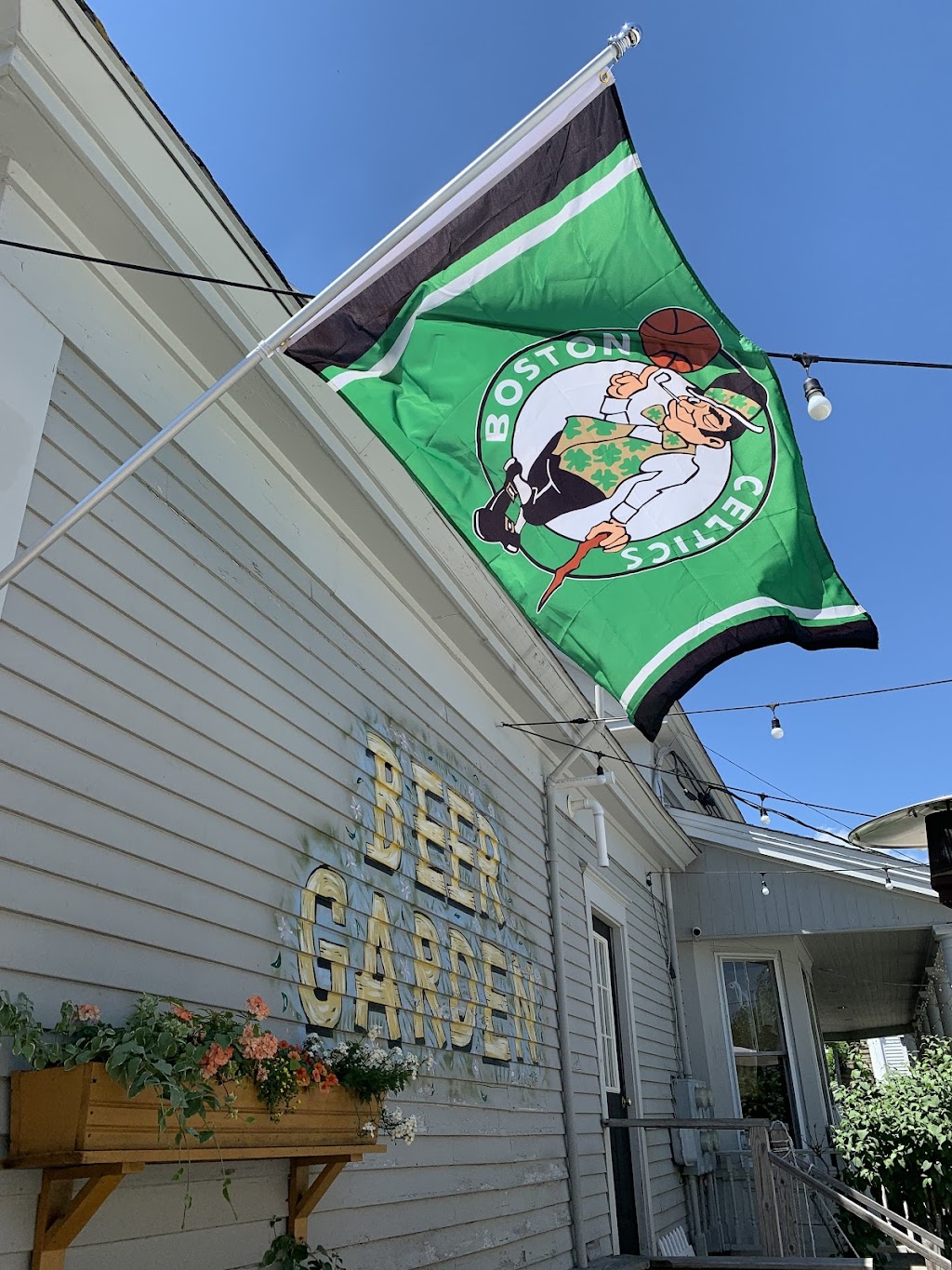 Perks Coffee Shop & Beer Garden