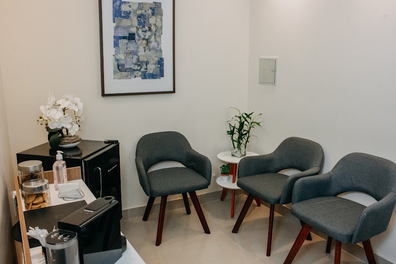 Dentista Dra. Laura Ross - Via Parque - foto 2