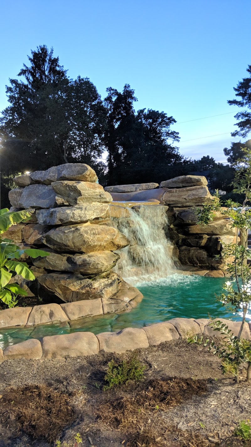 Lakeview Putt & Play photo 3