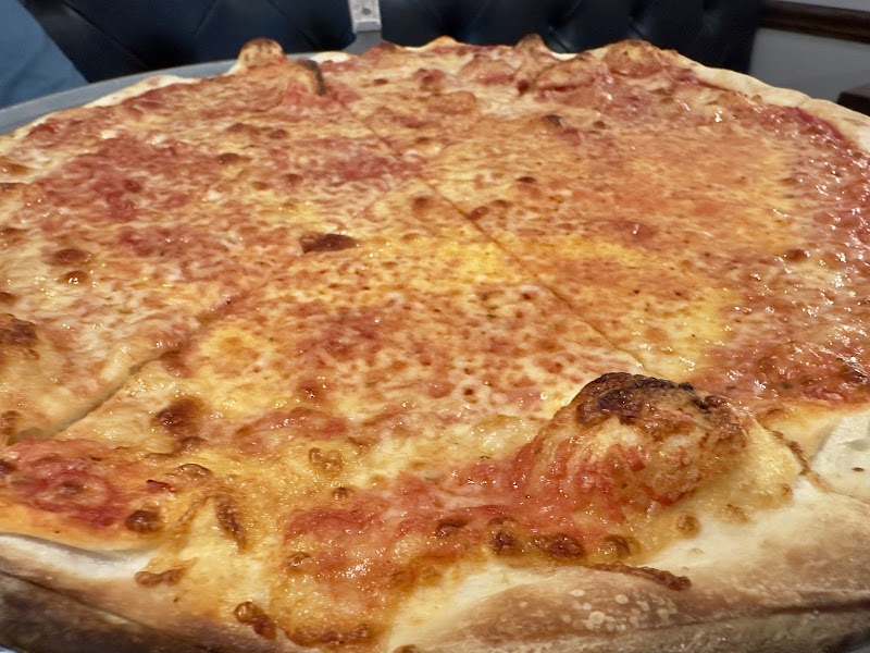 Nino's Pizzeria photo 4