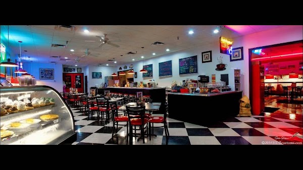 Nick’s 50’S Diner
