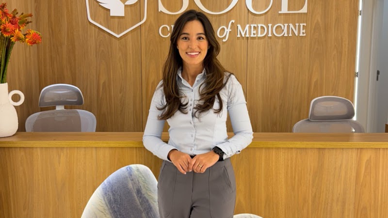 Dentista Dra Amanda iida Giraldes | Odontologia | Lentes em porcelana, facetas, clareamento, prótese, invisalign