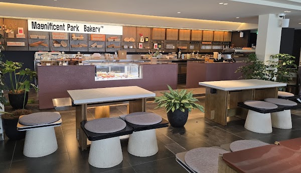 Magnificent Park Bakery