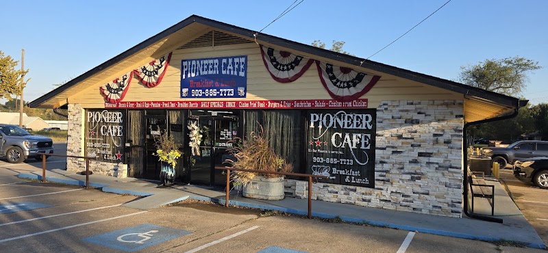 Pioneer Cafe photo 3
