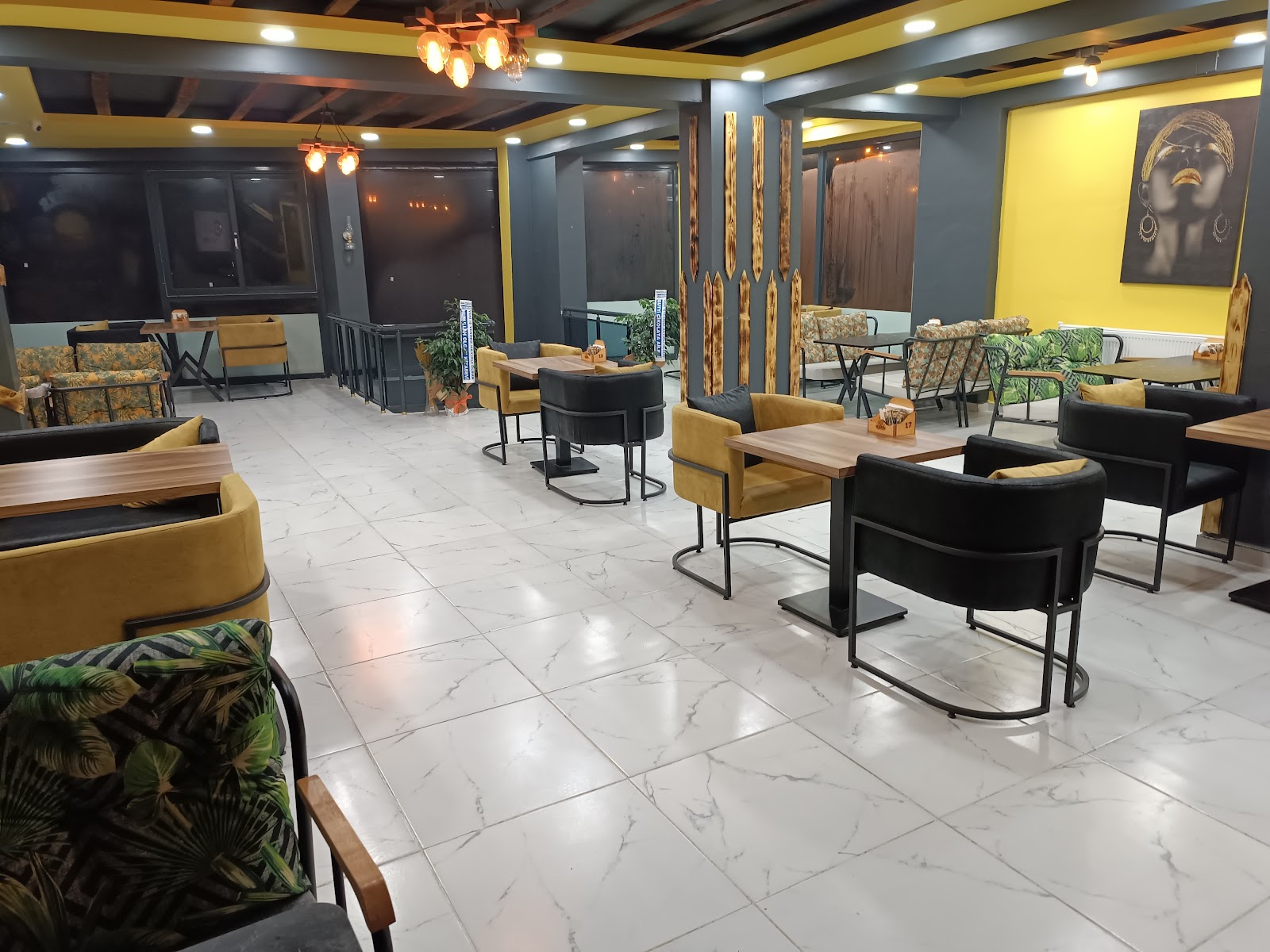Kaew İtalian Pizza-Cafe - Şırnak Pizza - Şırnak Cafe mekanı