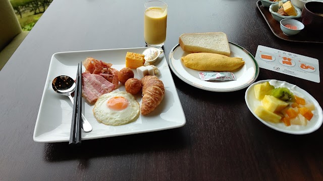 Ohakone Country Club - Photo 9