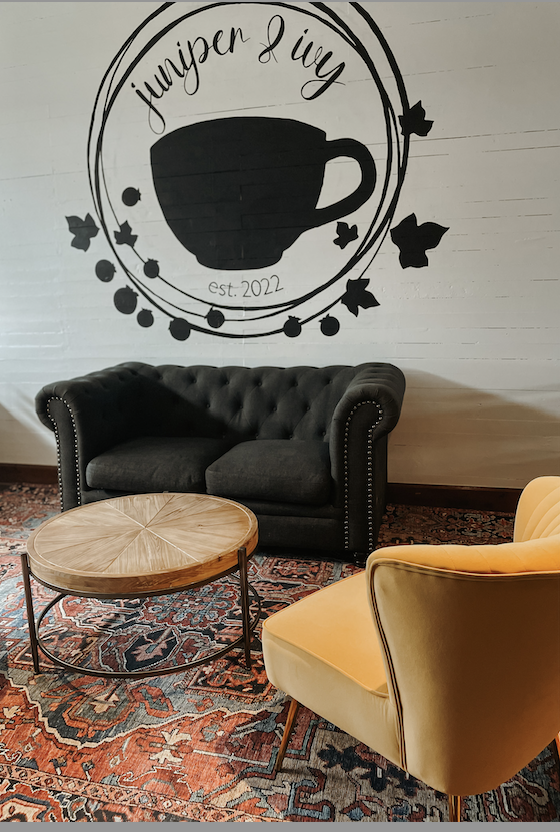 Juniper & Ivy photo 3