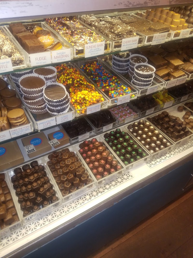 Samuel's Sweet Shop photo 3