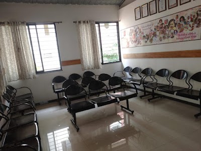 Dr Priyanka Phadke- VATSALYA GENERAL & STREEROGA CLINIC - Image 3