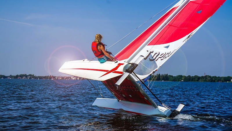 Surf- und Segelschule Müggelsee – Bootsschule Berlin-Köpenick