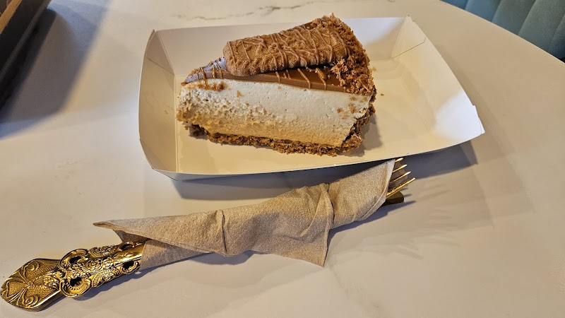 Lotus Crepe & Coffee Shop photo 2