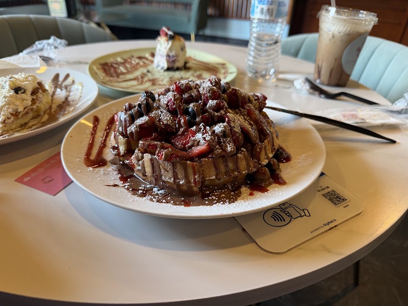 Lotus Crepe & Coffee Shop photo 3