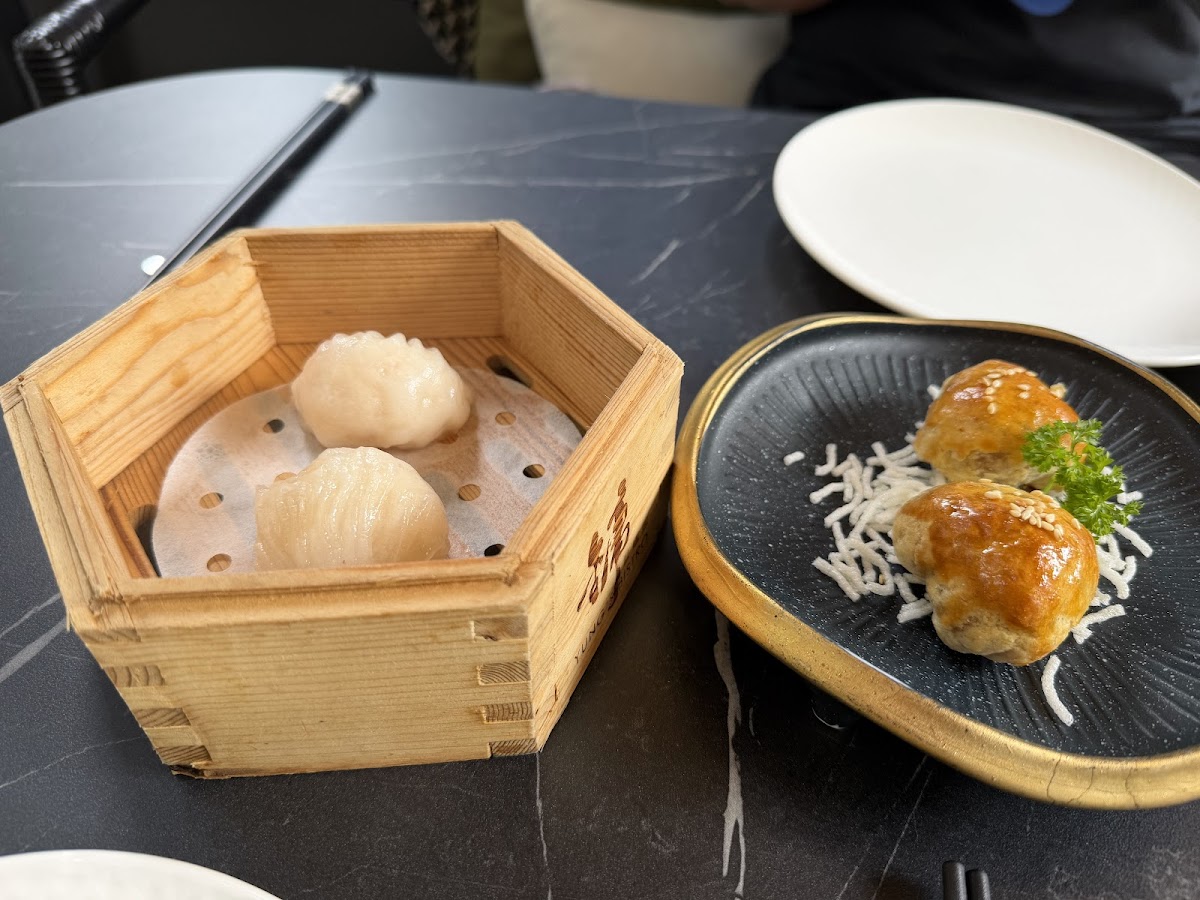 Yung's Bistro — photo 7