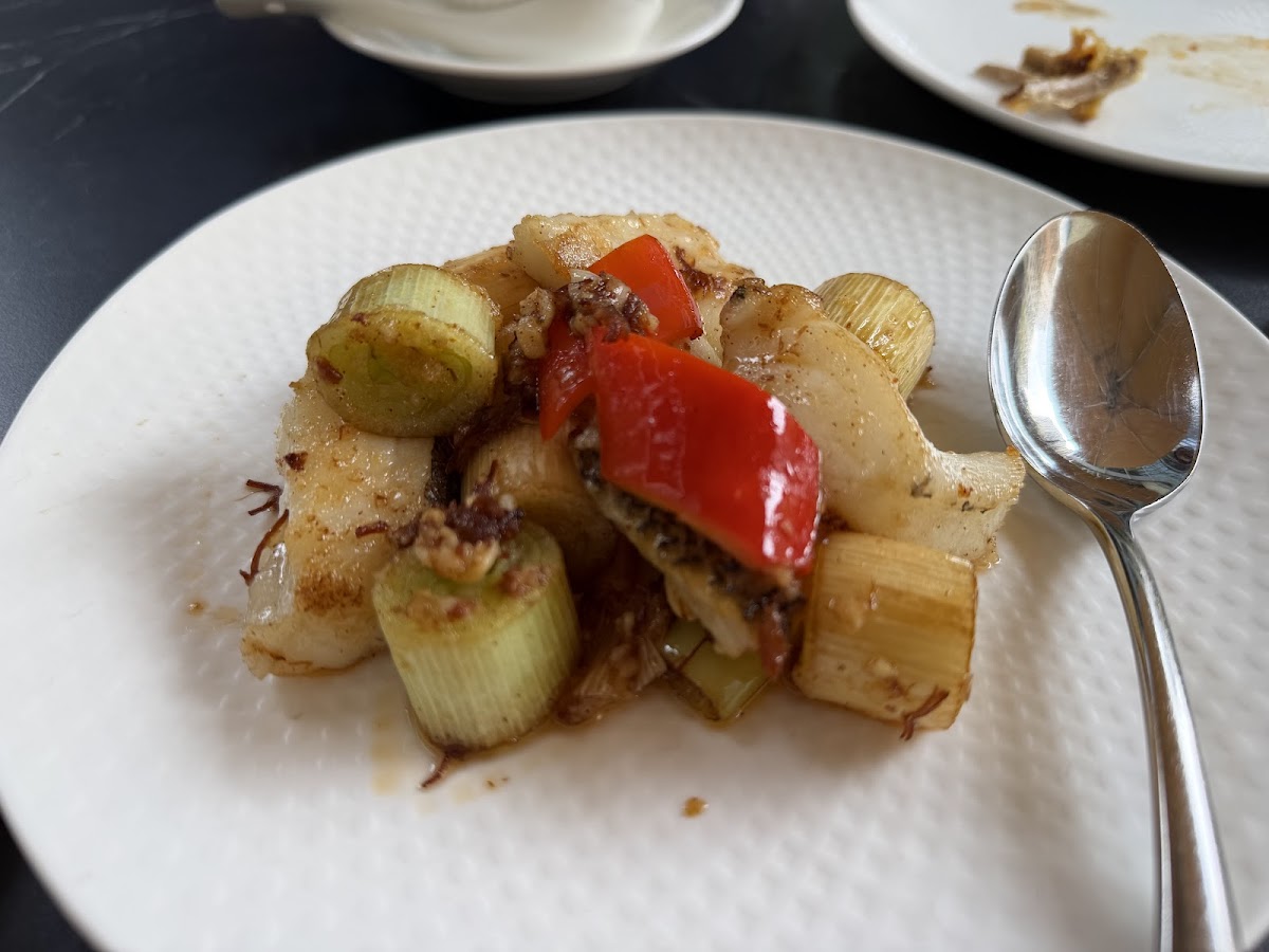 Yung's Bistro — photo 8