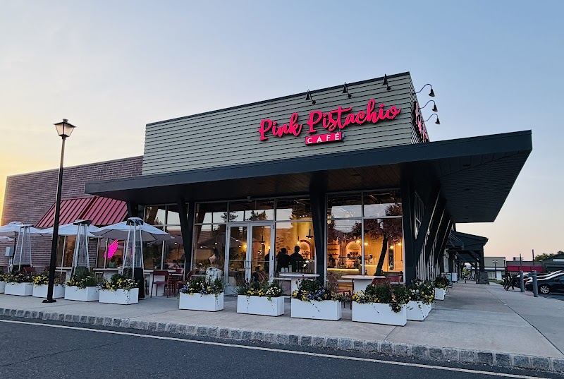 Pink Pistachio Cafe photo 2