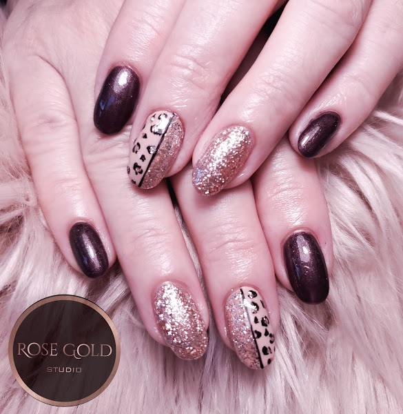 Unhas gel Rose Gold Studio