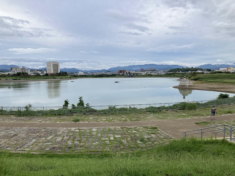 大阪狭山市立狭山池公園