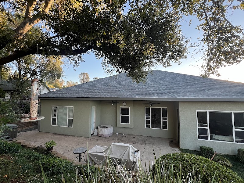 Straight Line Roofing & Construction photo 4