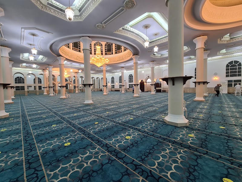 Mosque Of Sheikh Hazza Bin Sultan photo 1