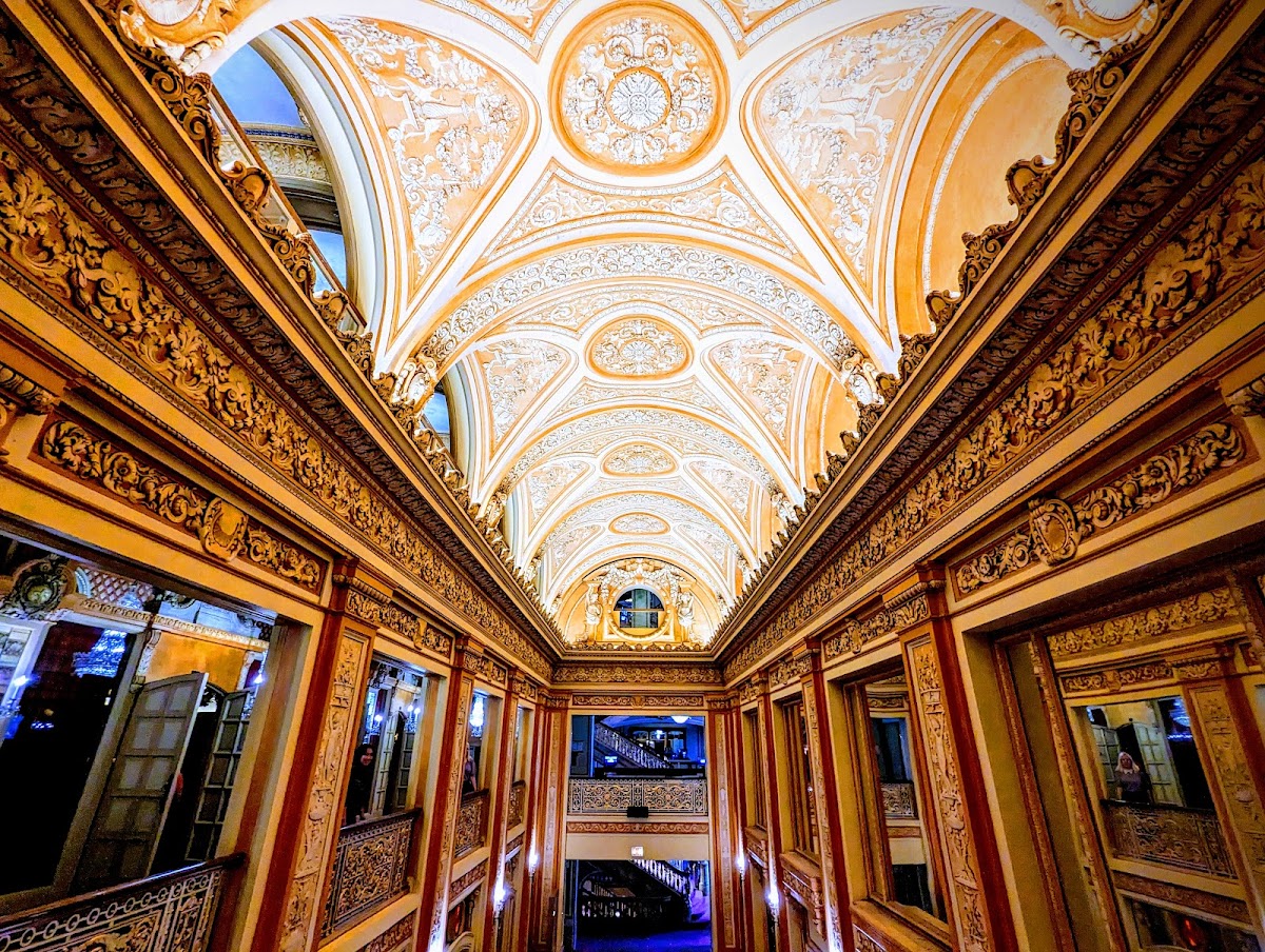 The Chicago Theatre: Google Places image 4